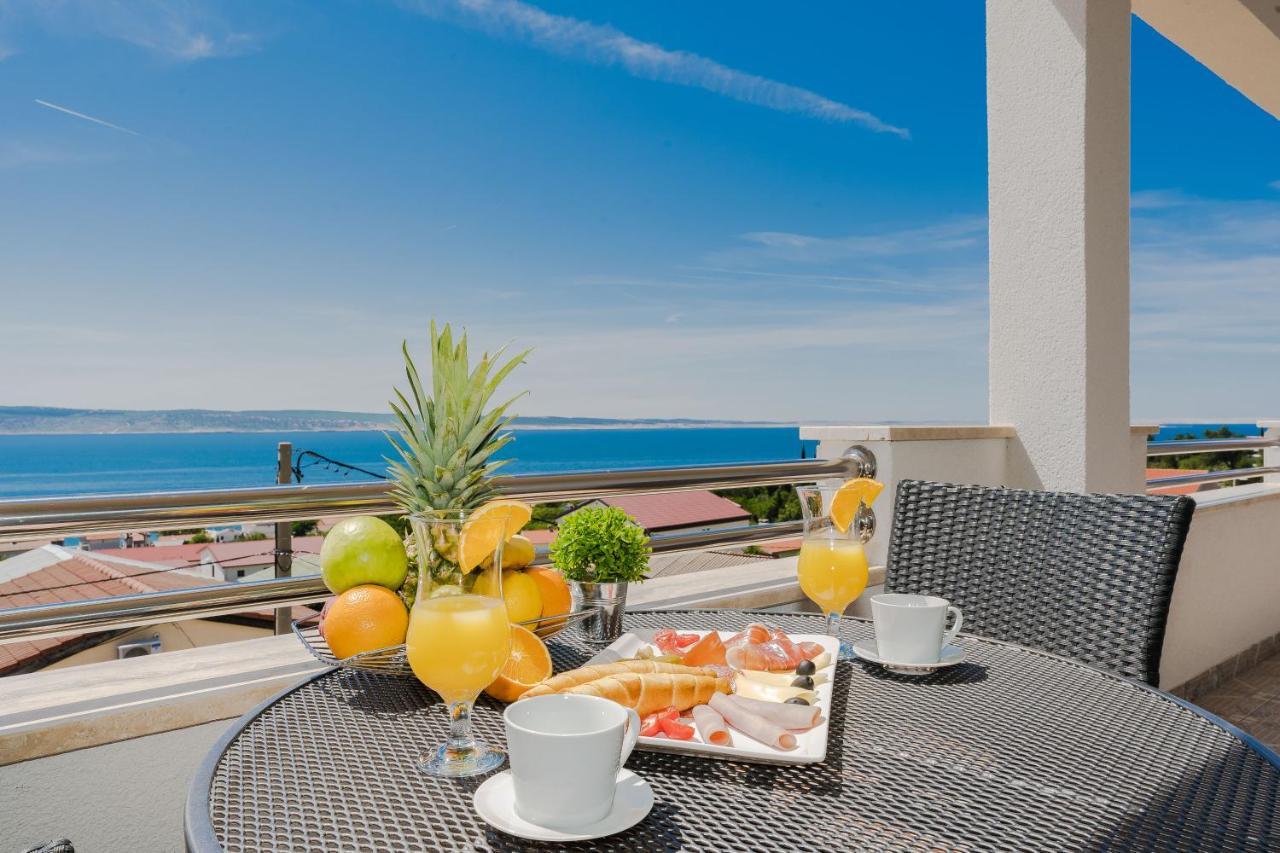 Apartmani Tomeri Starigrad Paklenica Exterior foto