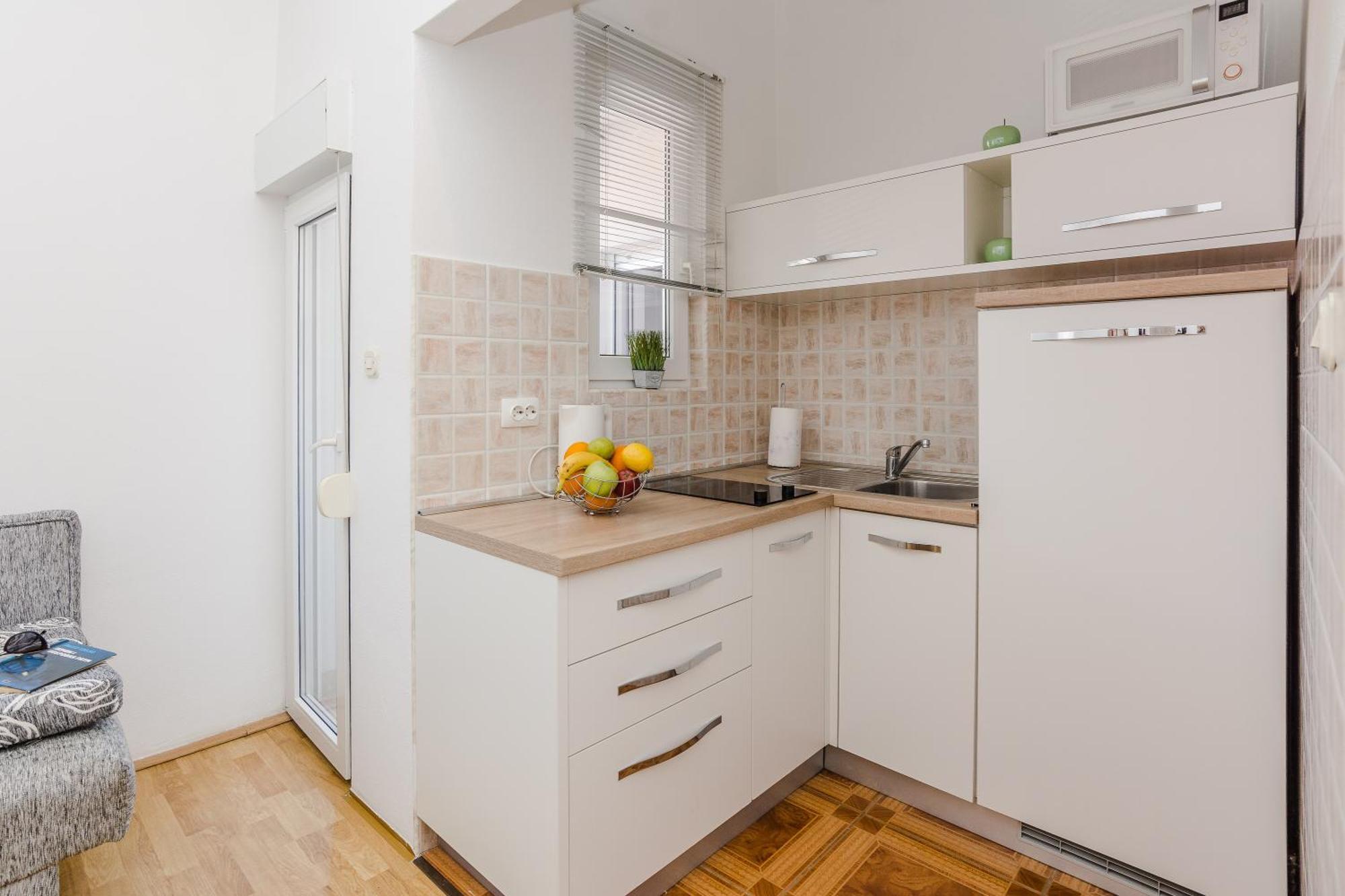 Apartmani Tomeri Starigrad Paklenica Exterior foto
